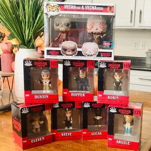 Funko Pop Stranger Things/2 pack Venca  Bundle limited edition pre-owned